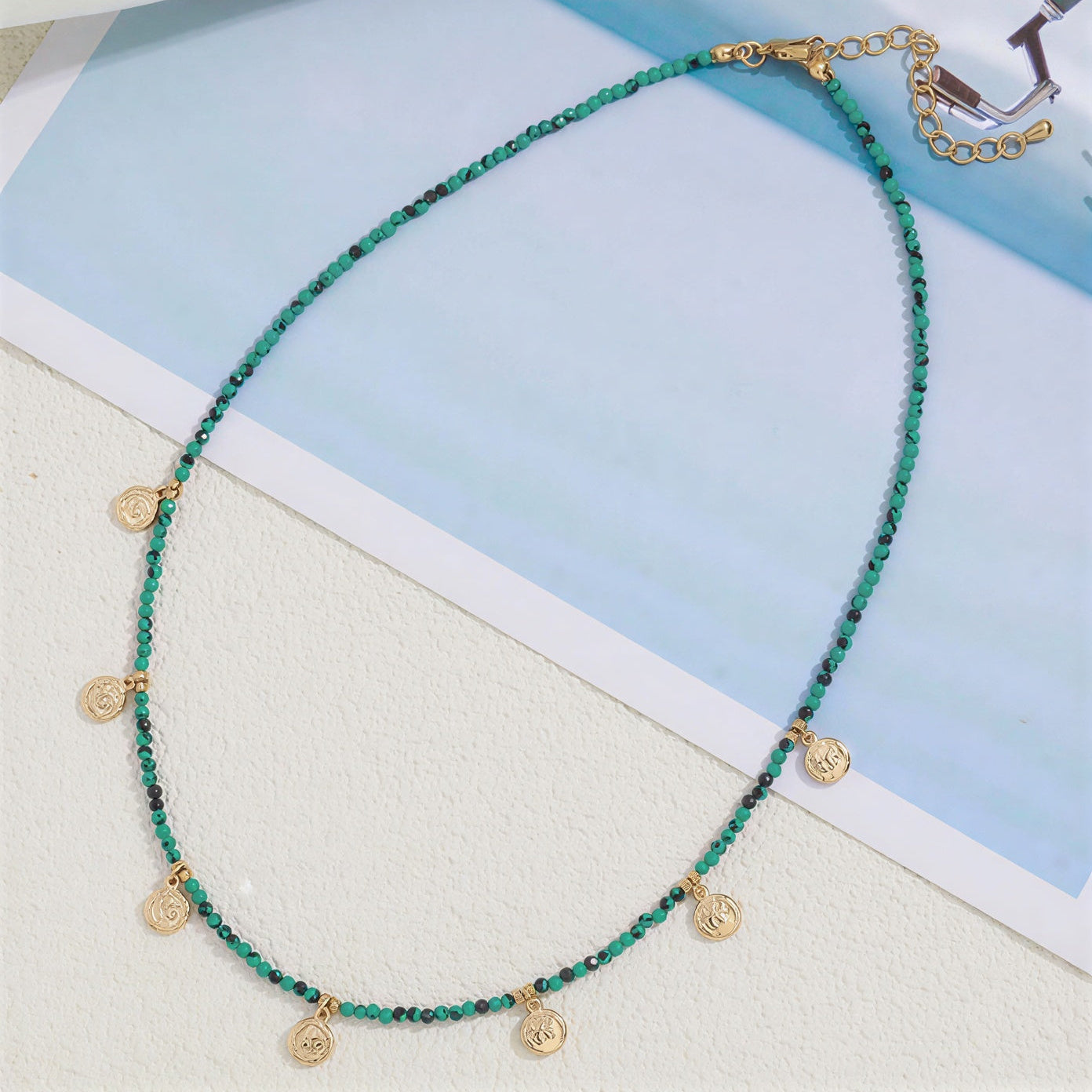 Premium Minimal Turquoise Disc Necklace