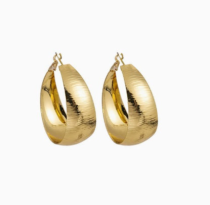 Premium Gold Hoop Earrings Ribbed Texture