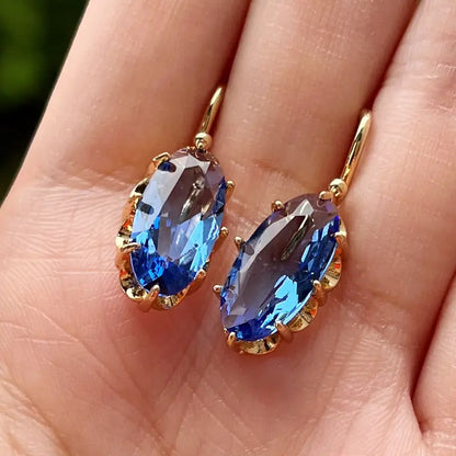 Gorgeous Floral Gold Earrings